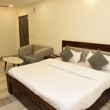 Holiday Out Hotel Jodhpur  Eksteriør bilde