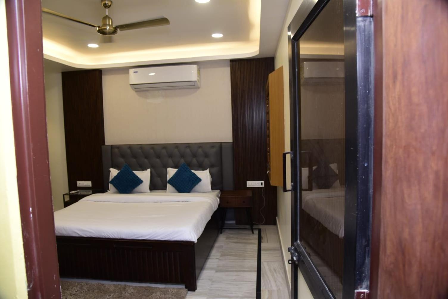 Holiday Out Hotel Jodhpur  Eksteriør bilde